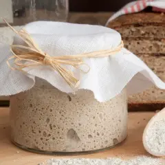 Rozwarstwiony zakwas? Uratuj go w 3 krokach! Poradnik