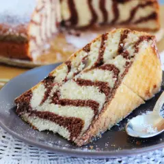 Ciasto zebra: Olej czy oranżada? Wybierz przepis idealny dla Ciebie!