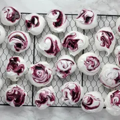 Aquafaba: Jak zrobić idealne wegańskie bezy? Poradnik