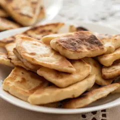 Przepis na ciasto pierogowe z masłem, które zachwyci smakiem