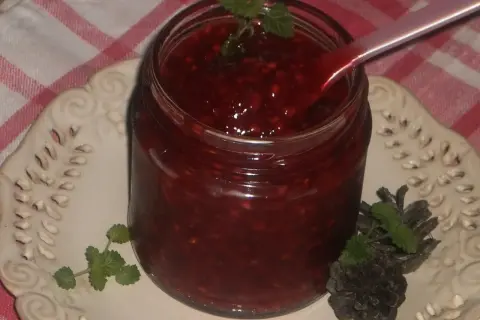 Frużelina malinowa jak zrobić - prosty przepis na pyszny dodatek