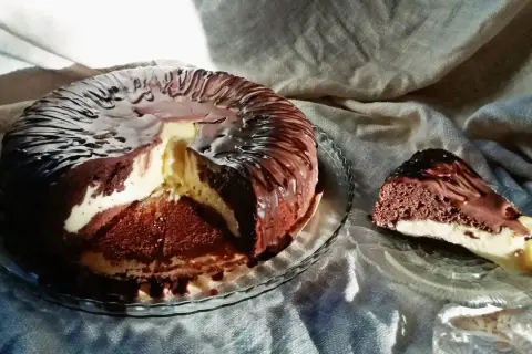 Pyszne ciasto czekoladowy wulkan - prosty przepis na deser pełen smaku