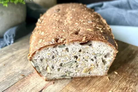 Keto chleb z mąki łubinowej: IG 15 i koniec z goryczką!