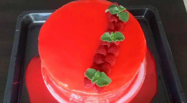 Jak zrobić polewę lustrzaną? Mirror Glaze krok po kroku!